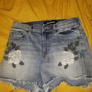 EXPRESS HI RISE SHORTS